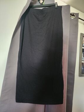 I Heart Ronson Black Pencil Midi Skirt